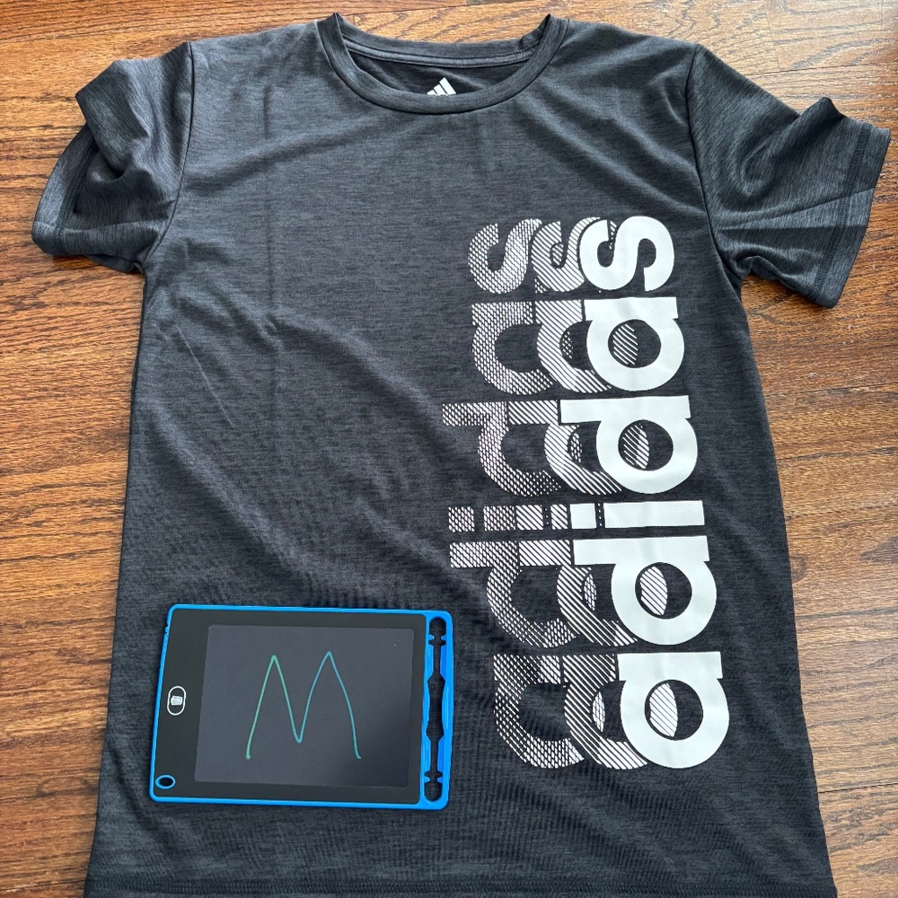 Boys Adidas Shirt Size Medium